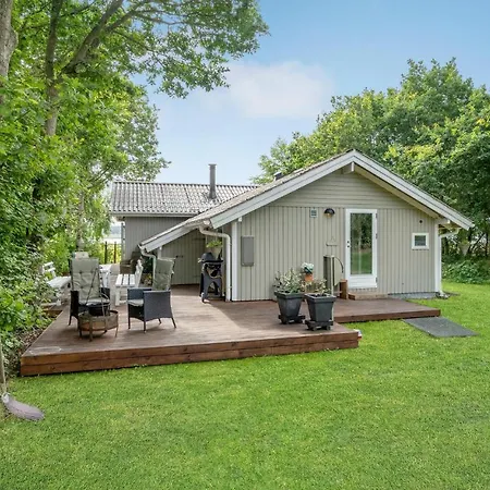 Holiday home 3 Bedroom Cozy In Nibe
